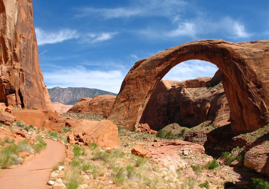 Rainbow Bridge Trail