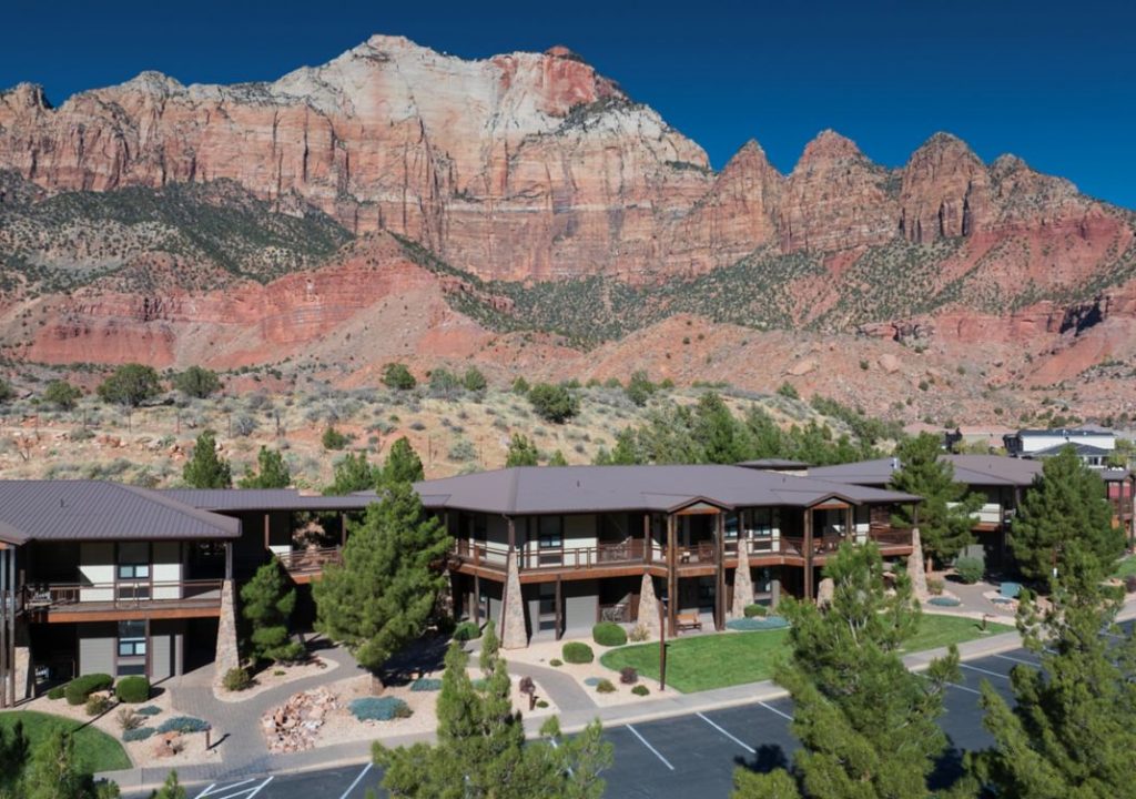 Red Cliffs Lodge