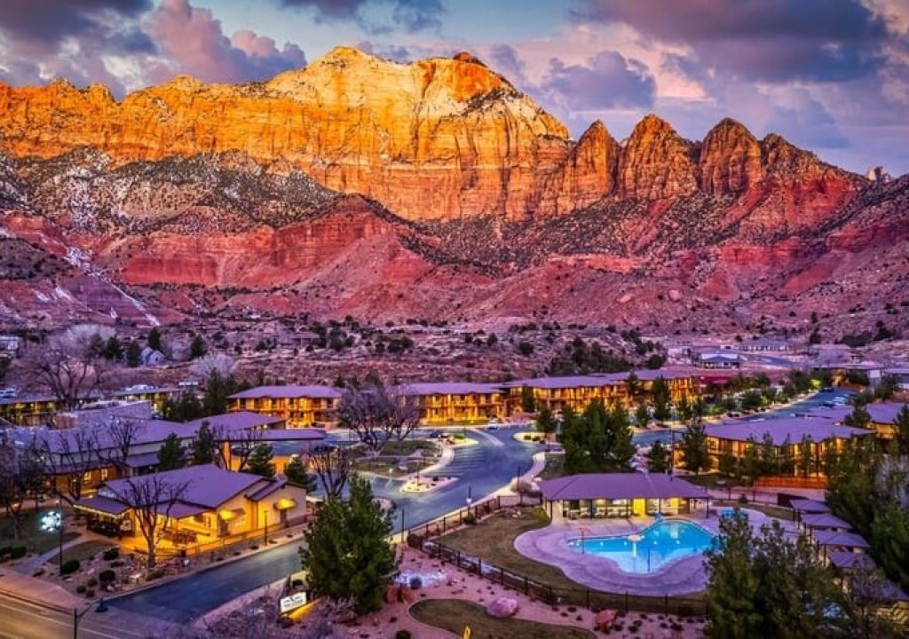 Red Cliffs Lodge